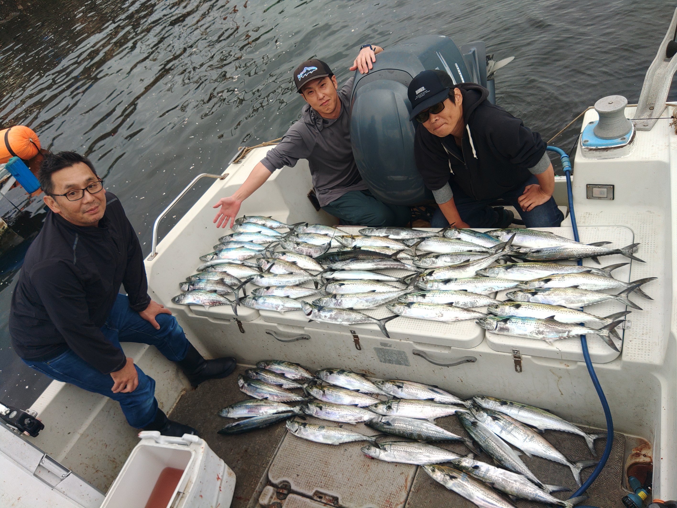 AZUMA Fishing Guido（兵庫県の遊漁船）