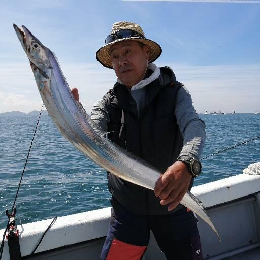 1091丸(忠岡)で釣れた[{'name': 'タチウオ', 'stat': '最大108cm · ６３匹'}]108cm