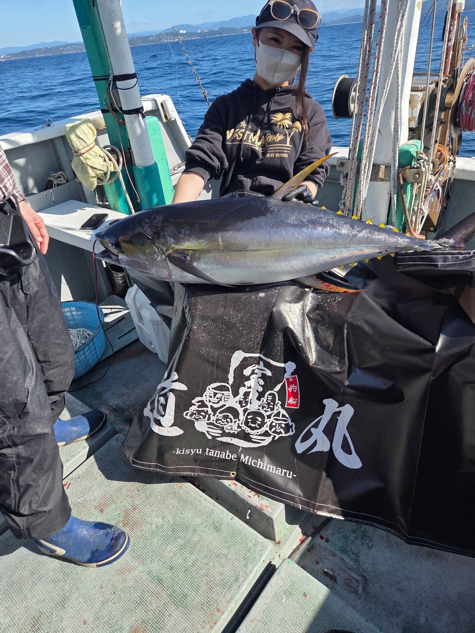 道丸で釣れた[{'name': 'キハダ', 'stat': '2'}]