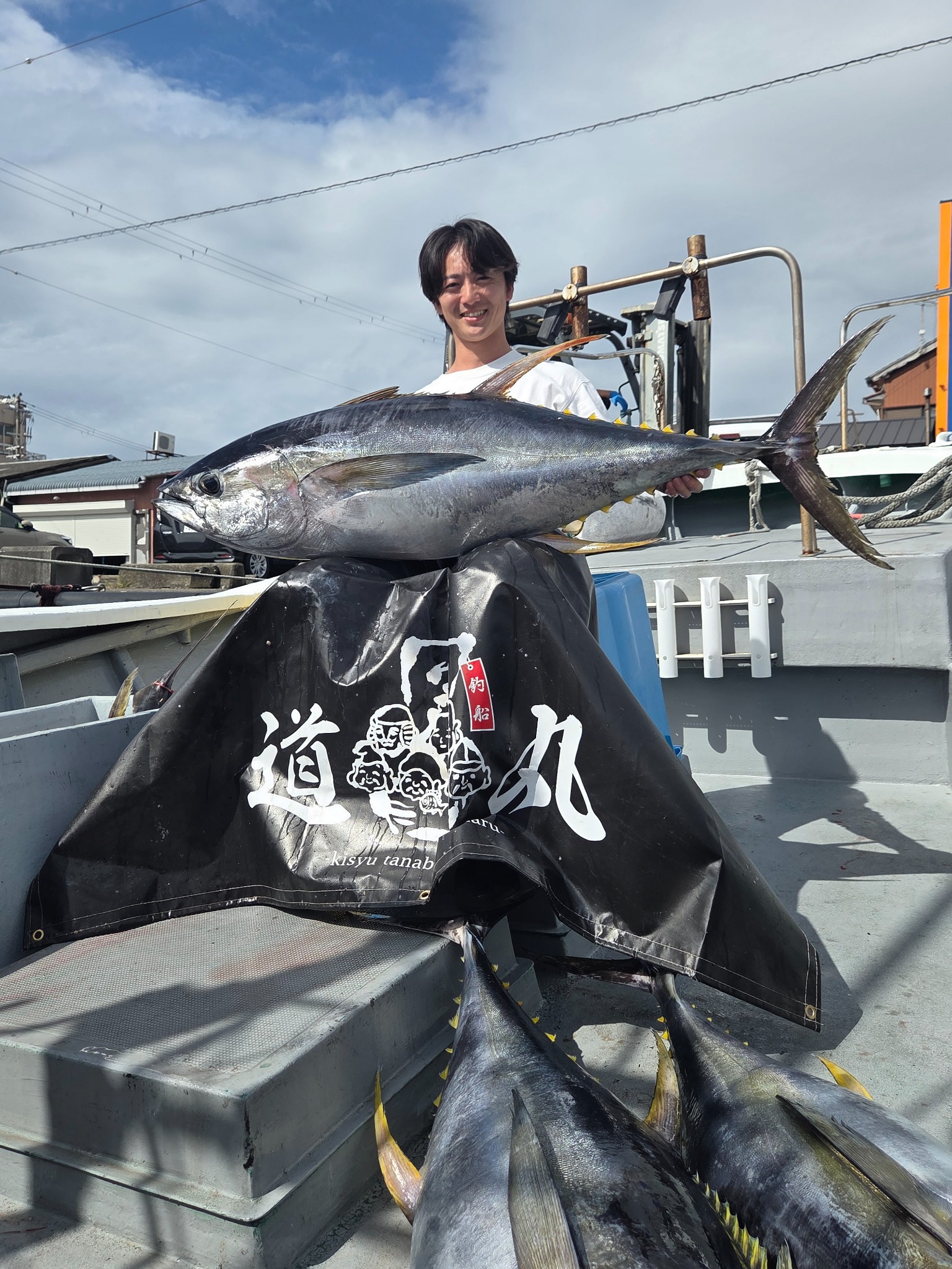 道丸のキハダ釣果 30.00kg（10/20）