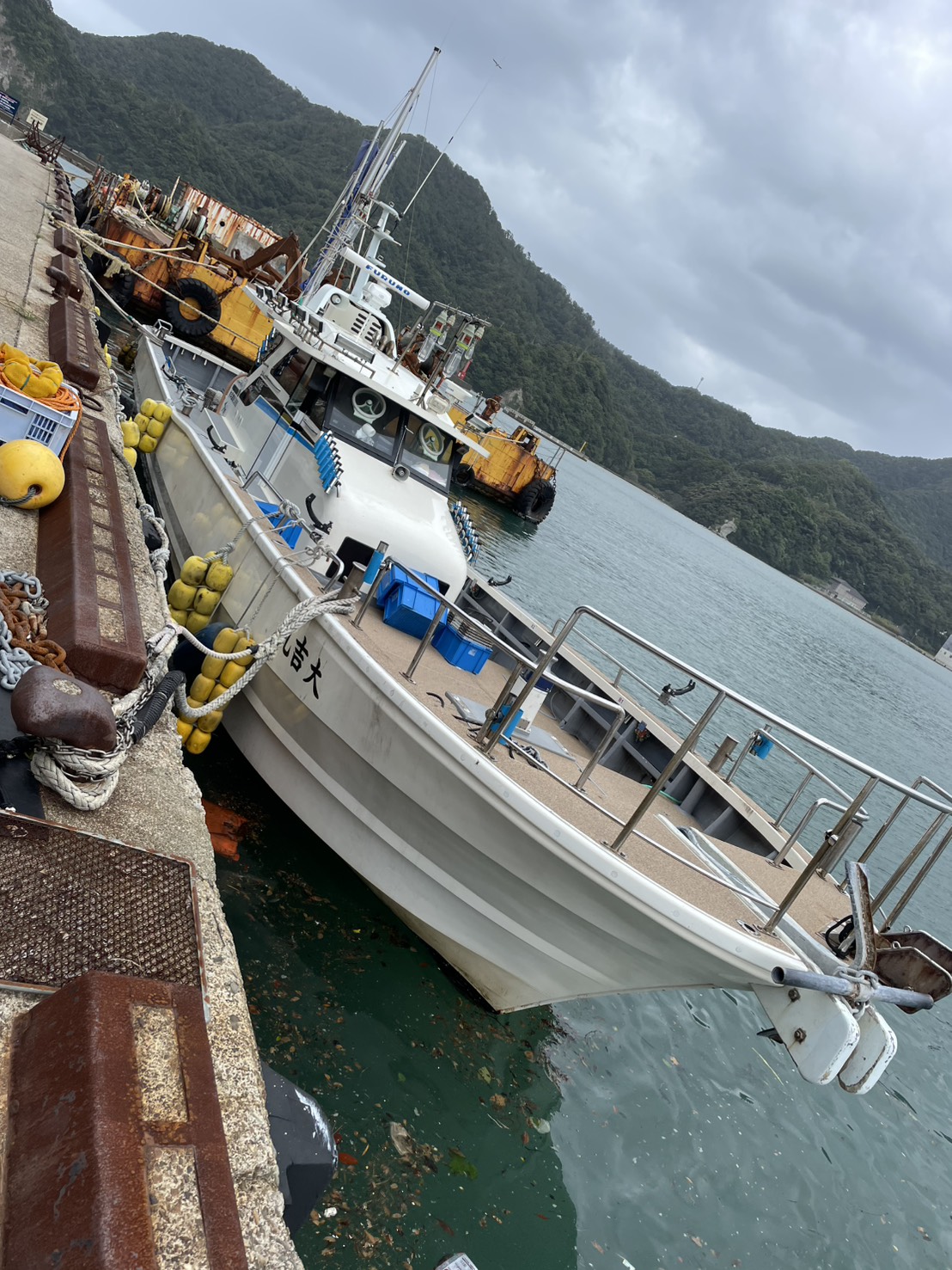 旬を追いかける兵庫香住の有名船、大吉丸